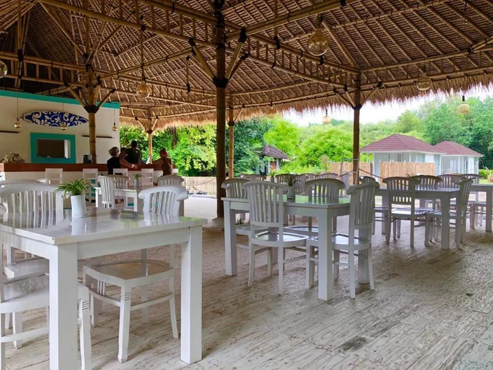 Гили-Мено: Villa Samalas Resort and Restaurant