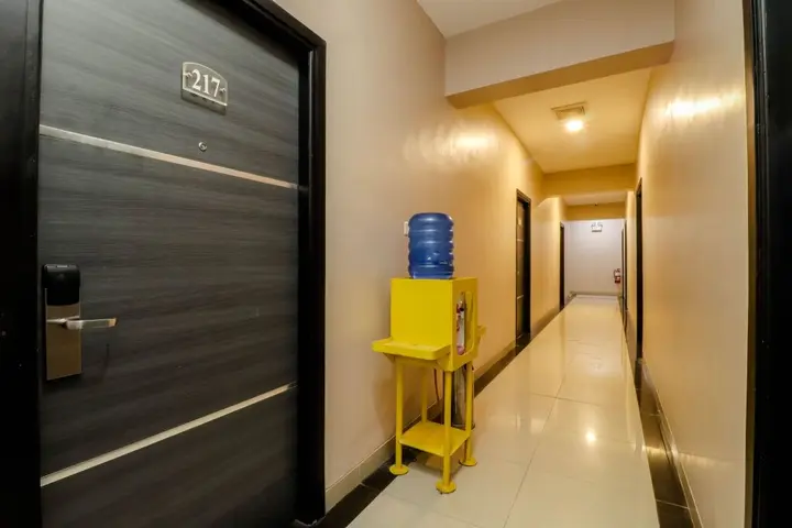 Батам: Blitz Hotel Batam Near Sultan Mahmud Ri'ayat Shah Mosque