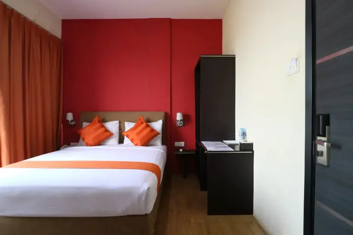 Батам: Blitz Hotel Batam Near Sultan Mahmud Ri'ayat Shah Mosque