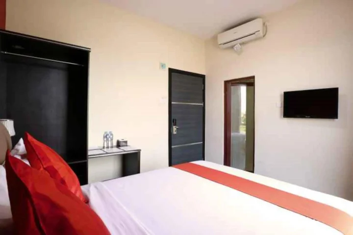 Батам: Blitz Hotel Batam Near Sultan Mahmud Ri'ayat Shah Mosque