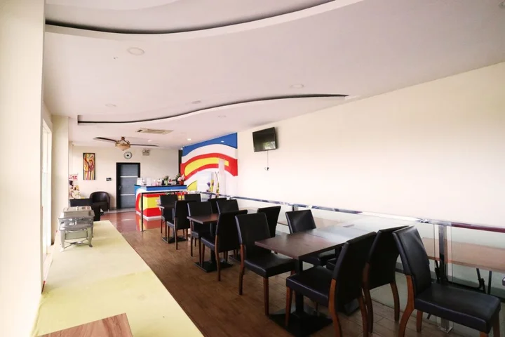 Батам: Blitz Hotel Batam Near Sultan Mahmud Ri'ayat Shah Mosque