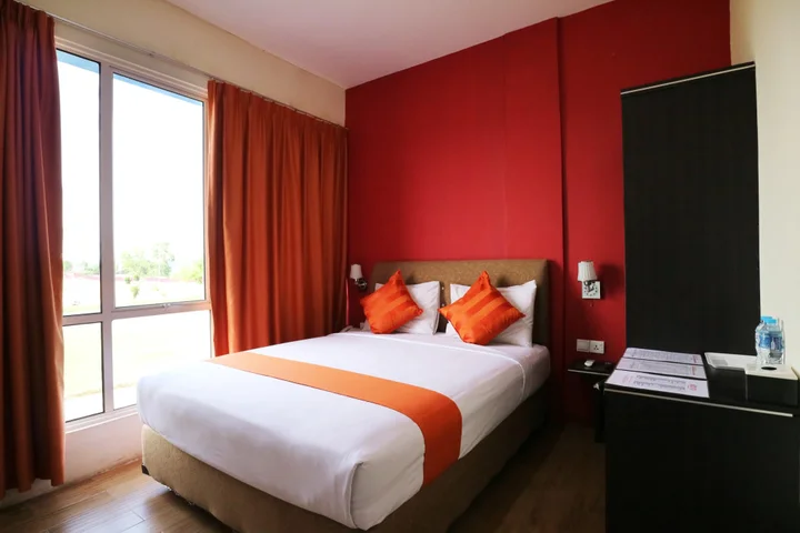 Батам: Blitz Hotel Batam Near Sultan Mahmud Ri'ayat Shah Mosque