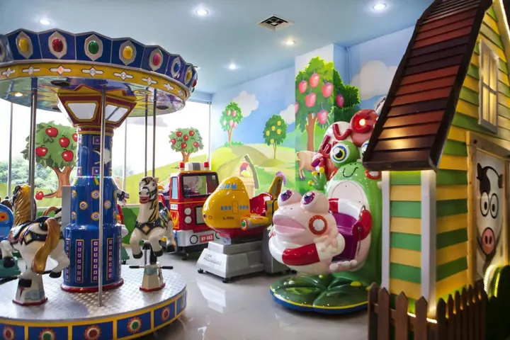 Семаранг: Grand Edge Hotel Semarang