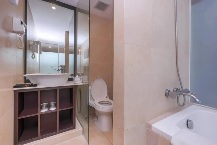 Семаранг: Grand Edge Hotel Semarang