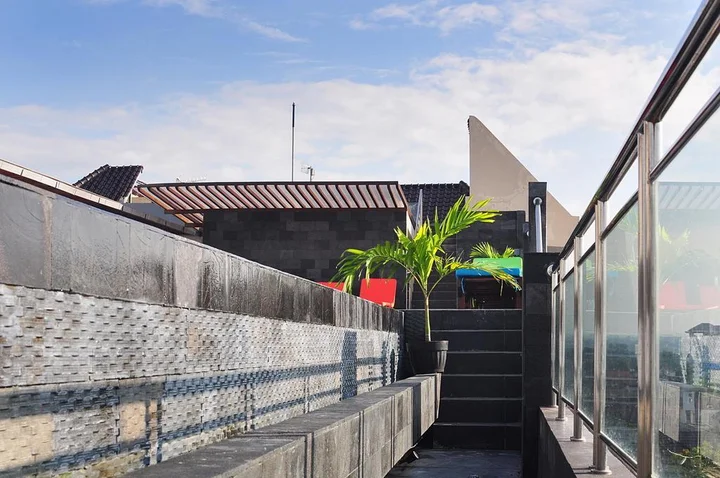 Джокьякарта: Pandanaran Prawirotaman Yogyakarta