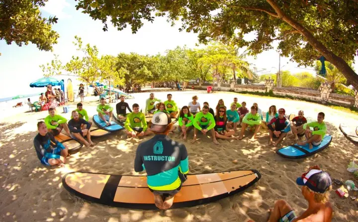 Чангу: Endless Summer Surf Camp Bali