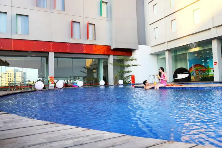 Сурабая: POP! Hotel Gubeng Surabaya