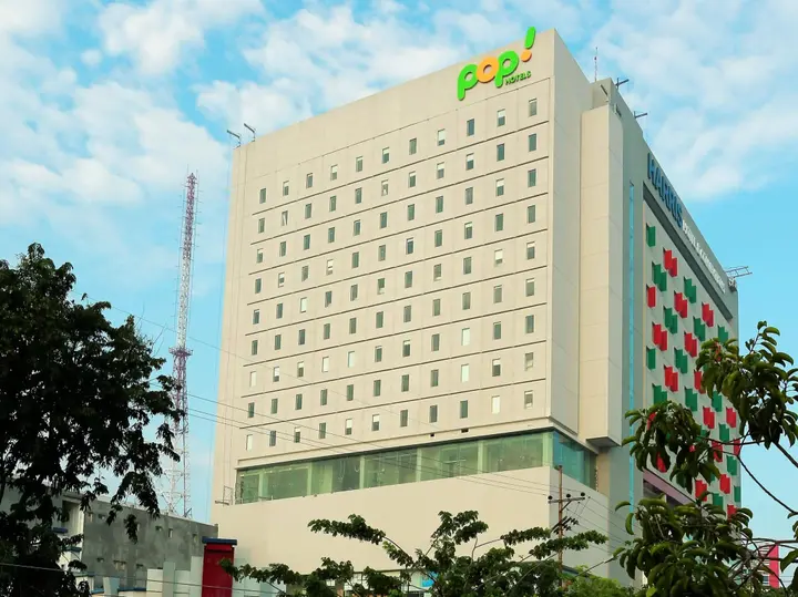 Сурабая: POP! Hotel Gubeng Surabaya