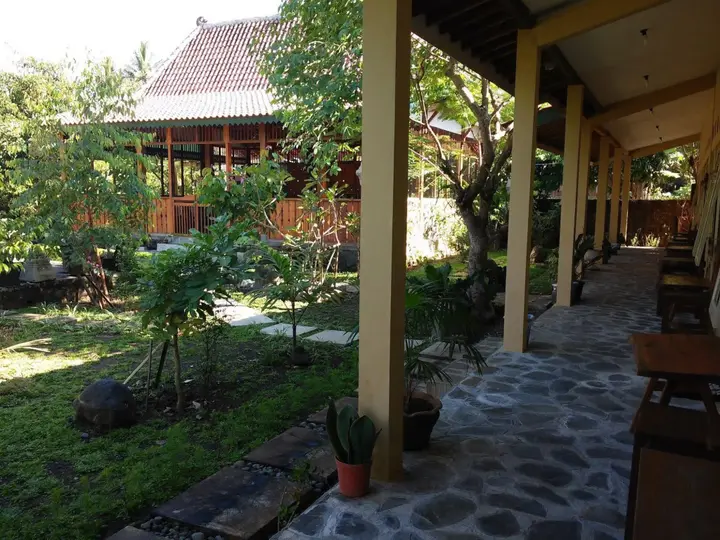 Боробудур: Mettaloka Guest House and Art Space