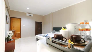 Джимбаран: Villa Happy