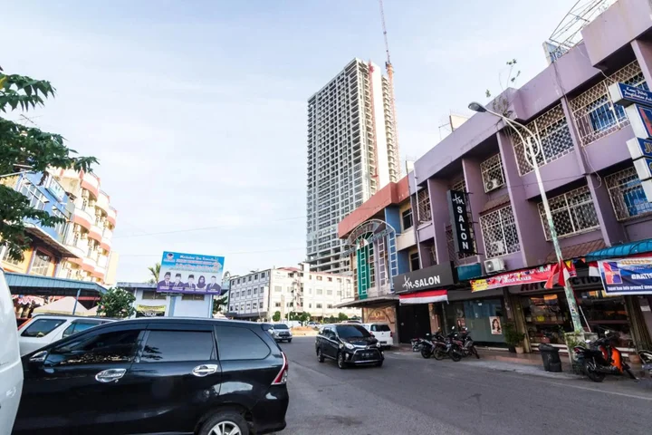 Батам: Lovina Inn Nagoya Batam