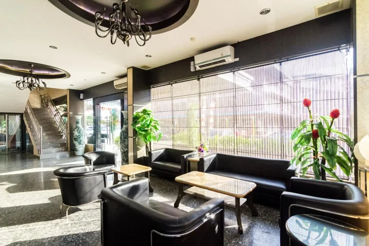 Батам: Lovina Inn Nagoya Batam