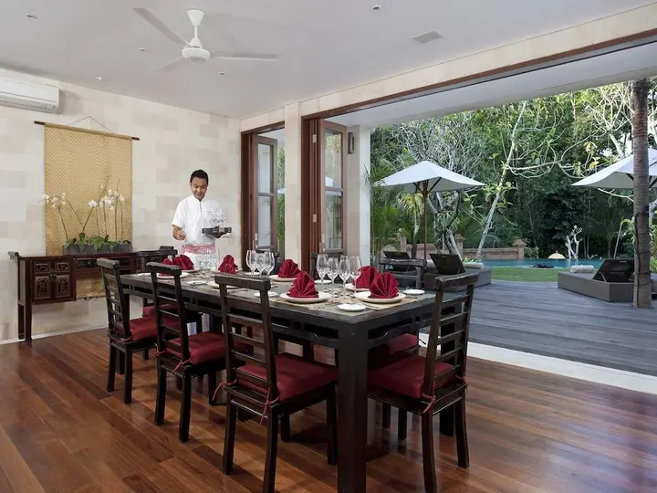 Табанан: Villa Iskandar