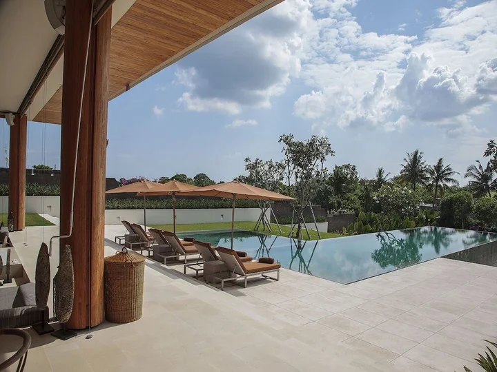 Чангу: The Iman Villa