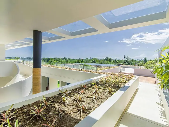 Чангу: The Iman Villa