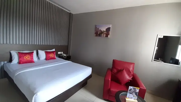 Hotel Grand Kartika — фото 2