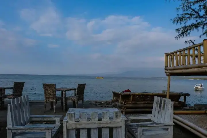 Гили Аир: Nelly Homestay