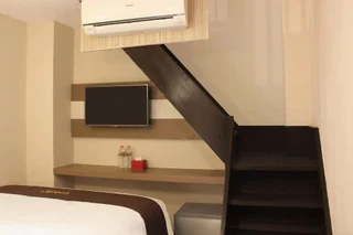 Сурабая: Luxpoint Hotel Surabaya