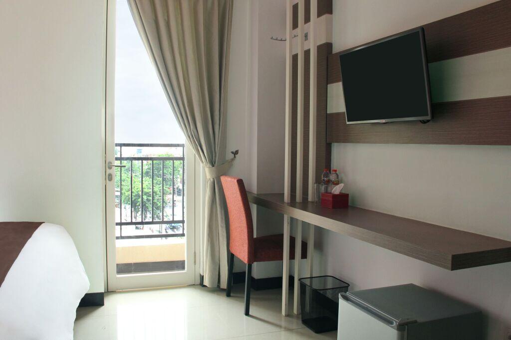 Сурабая: Luxpoint Hotel Surabaya