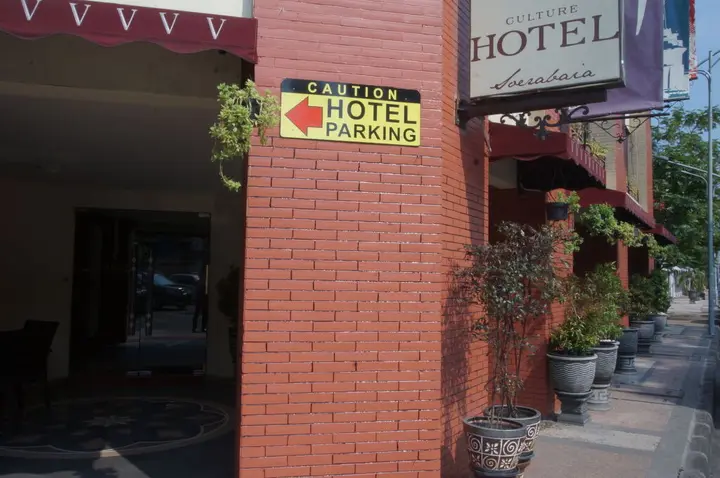 Сурабая: Varna Culture Hotel Soerabaia Surabaya