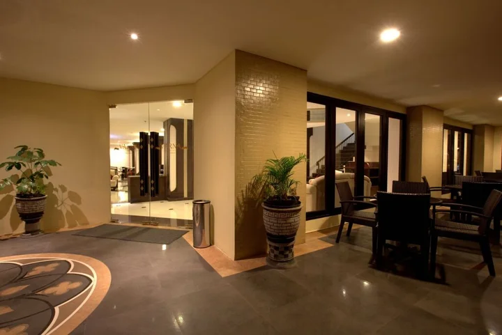 Сурабая: Varna Culture Hotel Soerabaia Surabaya