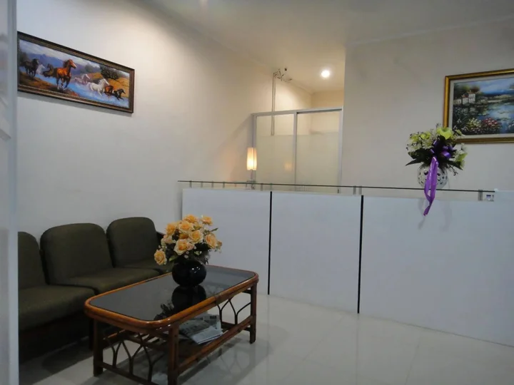 Джакарта: Gondia International Guest House