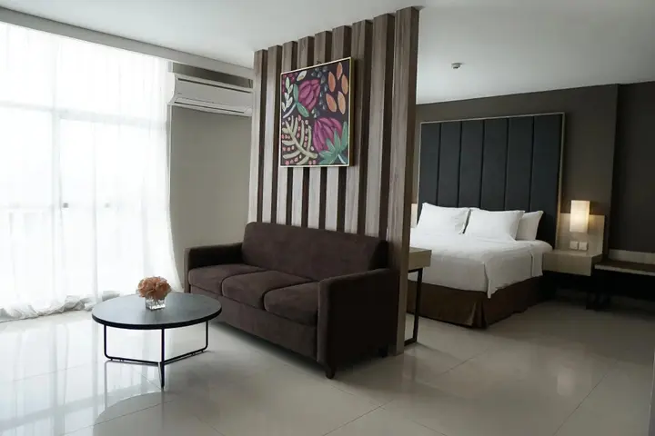Понтианак: Maestro Hotel Kota Baru