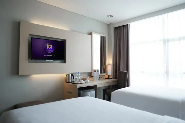 Понтианак: Maestro Hotel Kota Baru
