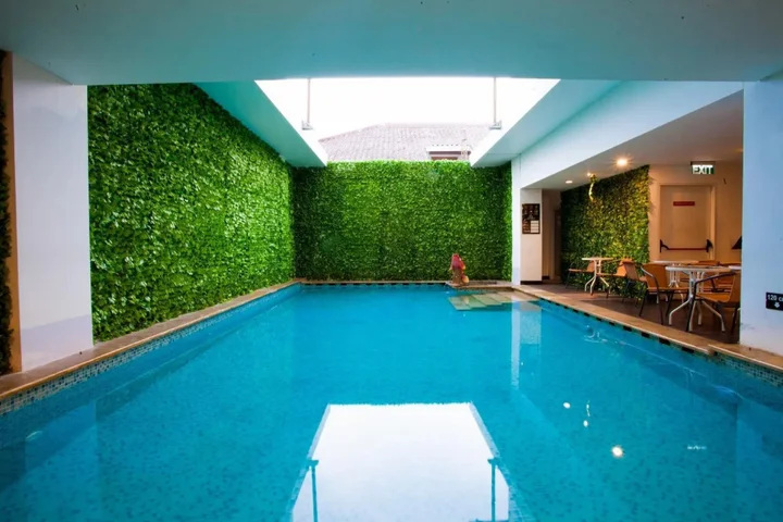 Понтианак: Maestro Hotel Kota Baru