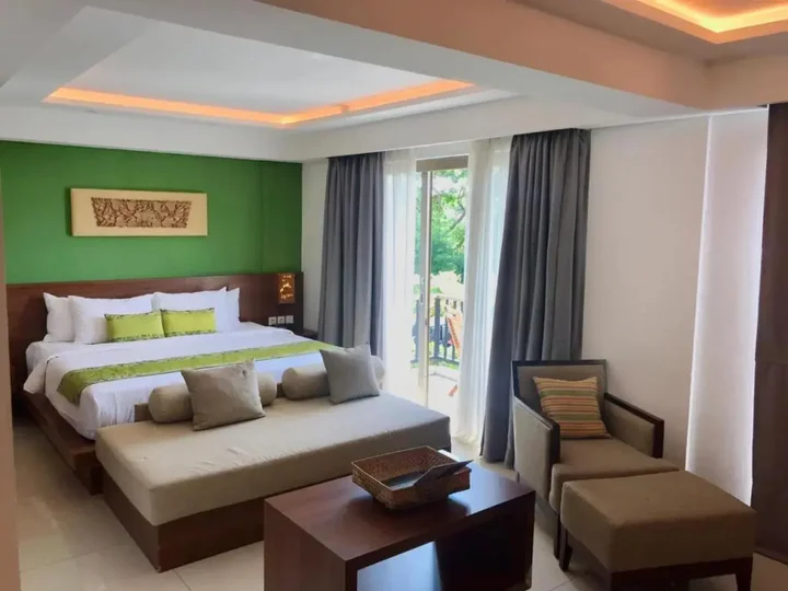 Керобокан: d’primahotel Petitenget Seminyak