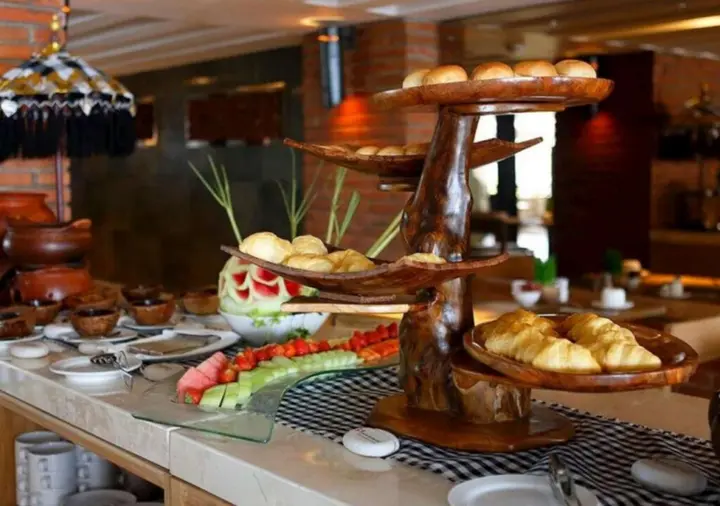 Керобокан: d’primahotel Petitenget Seminyak
