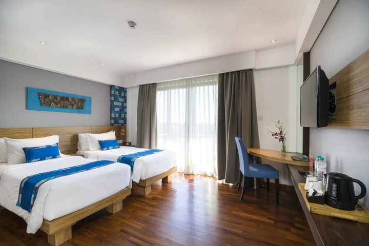 Керобокан: d’primahotel Petitenget Seminyak