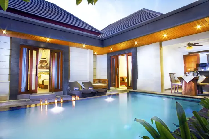 Кута: The Banyumas Suite Villa Legian