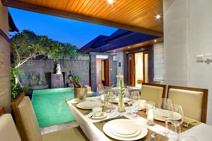 Кута: The Banyumas Suite Villa Legian