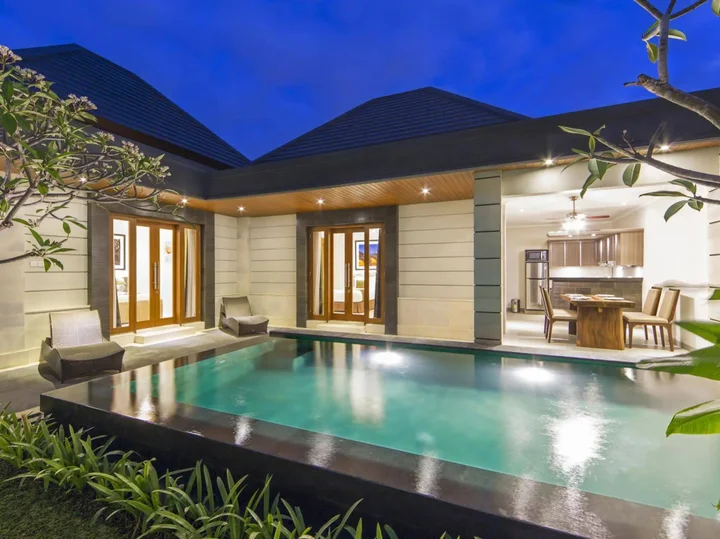 Кута: The Banyumas Suite Villa Legian