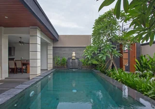 Кута: The Banyumas Suite Villa Legian