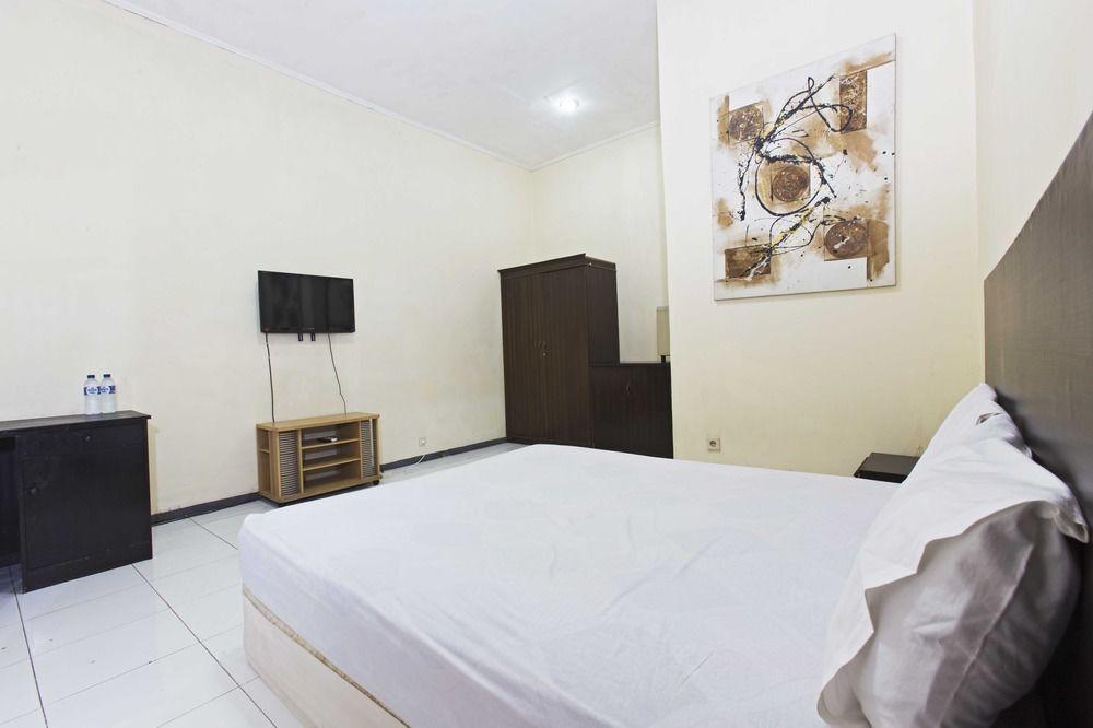 Джакарта: RedDoorz Kemang Ampera