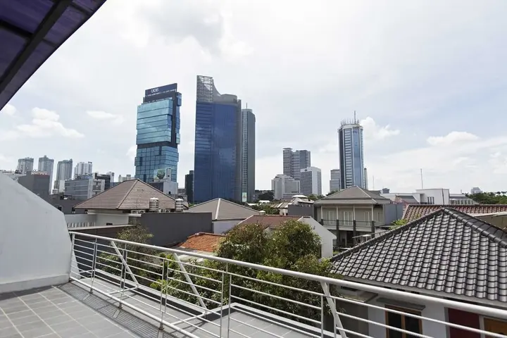 Джакарта: RedDoorz Near Sudirman Station