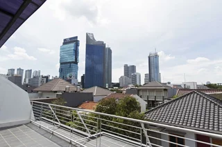 Джакарта: RedDoorz Near Sudirman Station