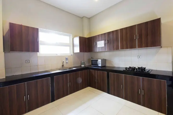 Джакарта: RedDoorz @ Taman Kebon Sirih
