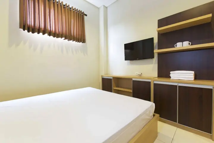 Джакарта: RedDoorz @ Taman Kebon Sirih