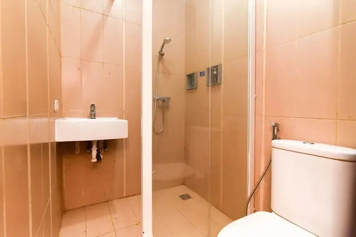 Кута: RedDoorz near Legian Street