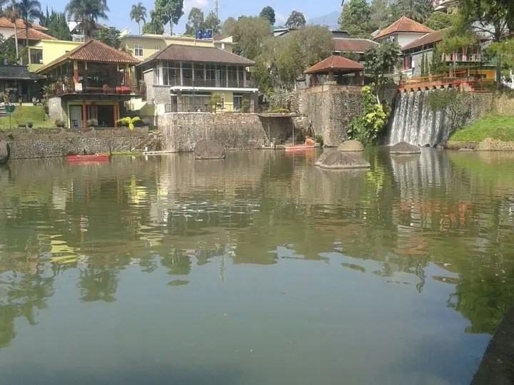 Чипанас: Villa Bukit Danau