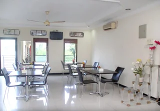 Сурабая: Family Guest House Surabaya by Zen Rooms