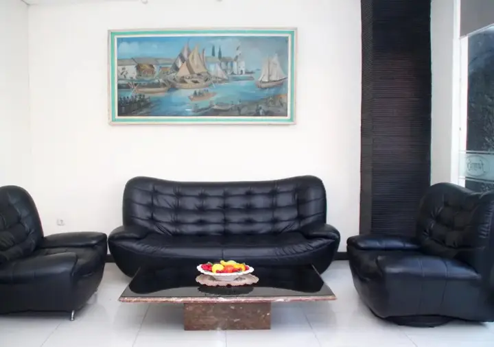 Family Guest House Surabaya by Zen Rooms — фото 2