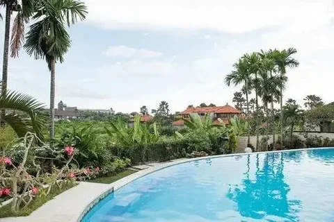 Чангу: RedDoorz near Batubelig Beach