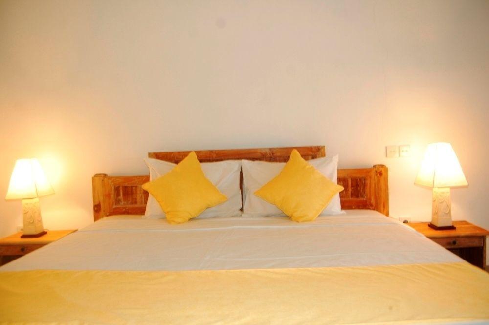 Чангу: RedDoorz near Batubelig Beach