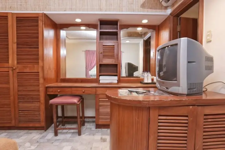 RedDoorz near Kuta Beach — фото 1