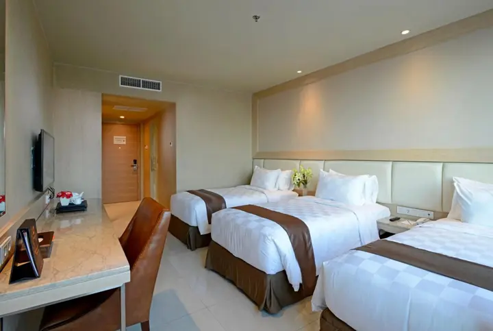 Сурабая: Aria Centra Hotel Surabaya