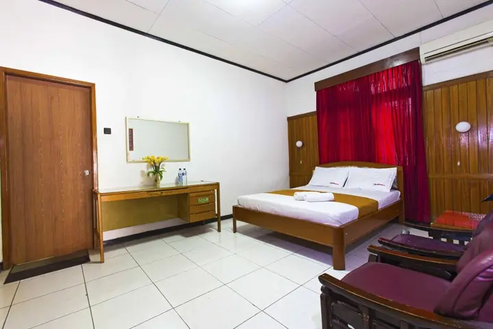 Джакарта: RedDoorz @ Kemang Selatan